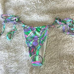 Frankies bikinis drawstring bottom